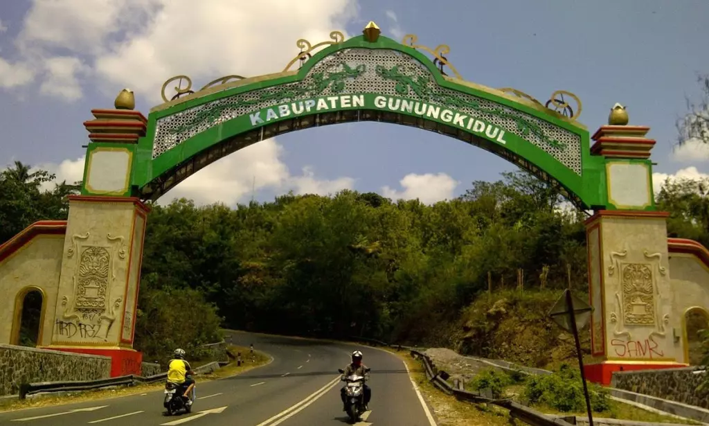 6 Destinasi Wisata Murah di Kawasan Gunung Kidul Yogyakarta