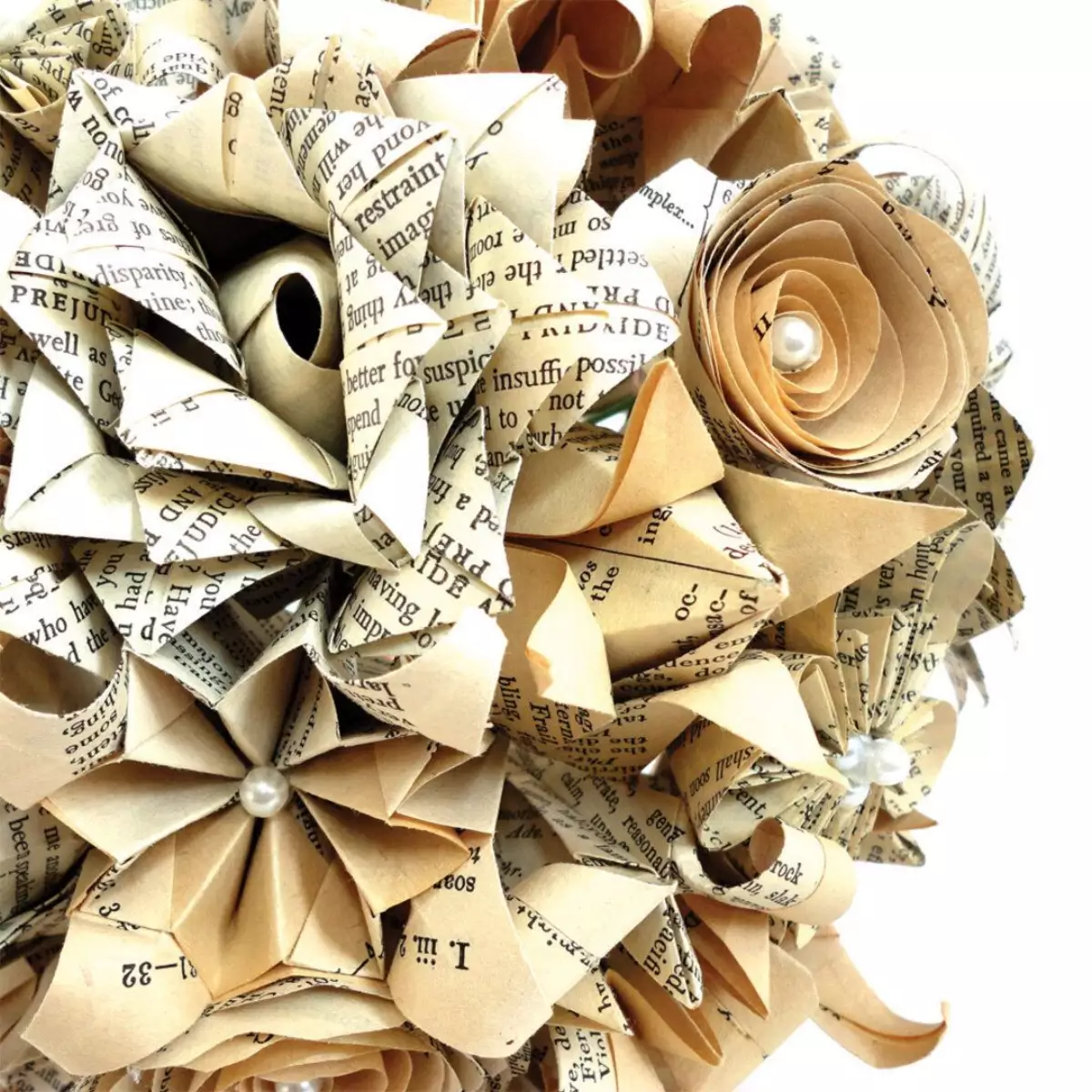 kerajinan paper bouquet dari kertas bekas