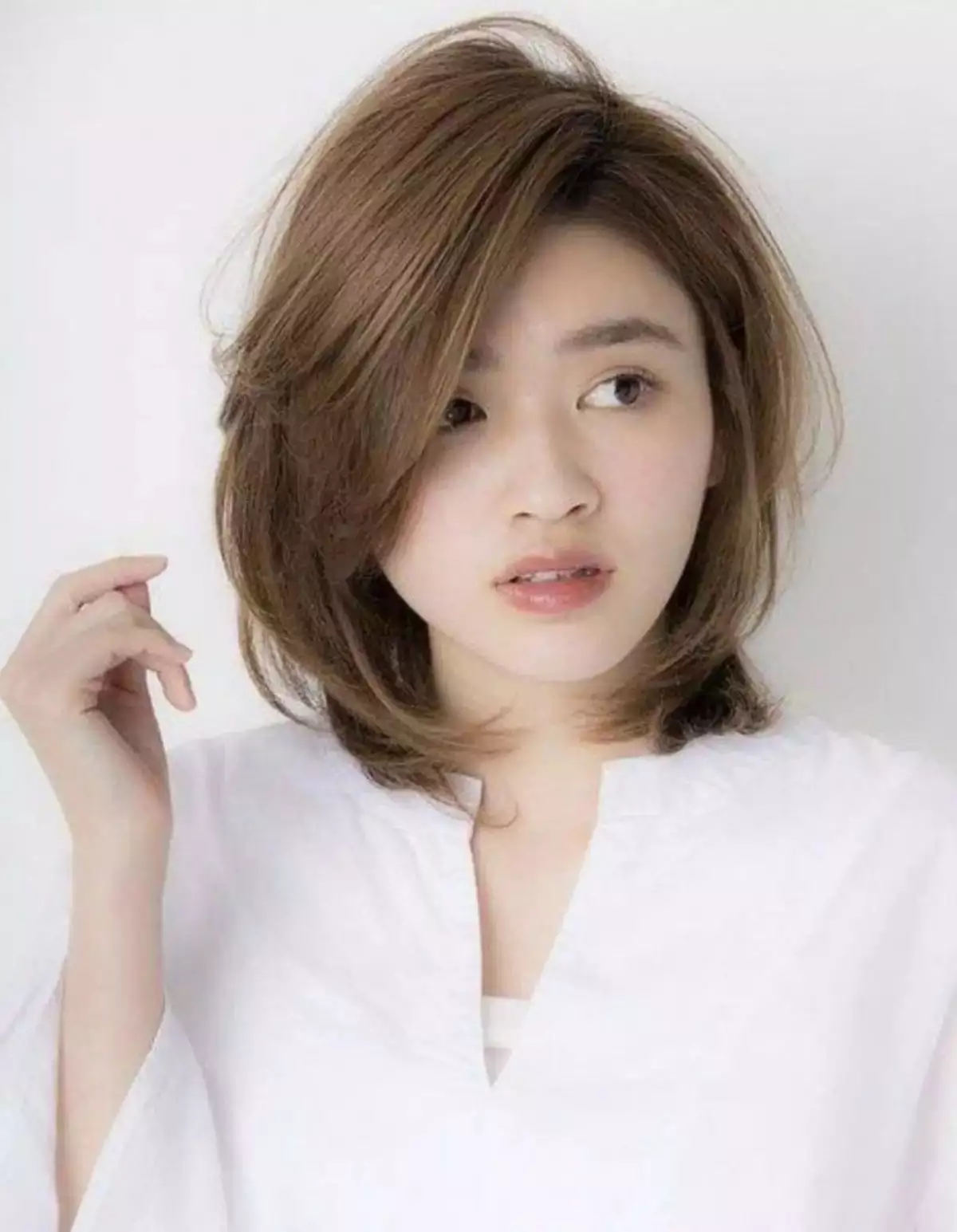 samarkan uban dengan potongan rambut shaggy