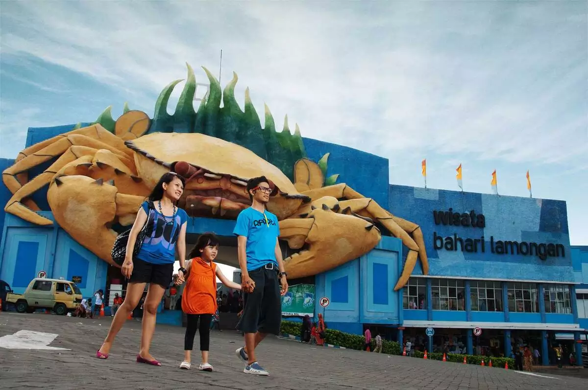 Wisata Bahari Lamongan