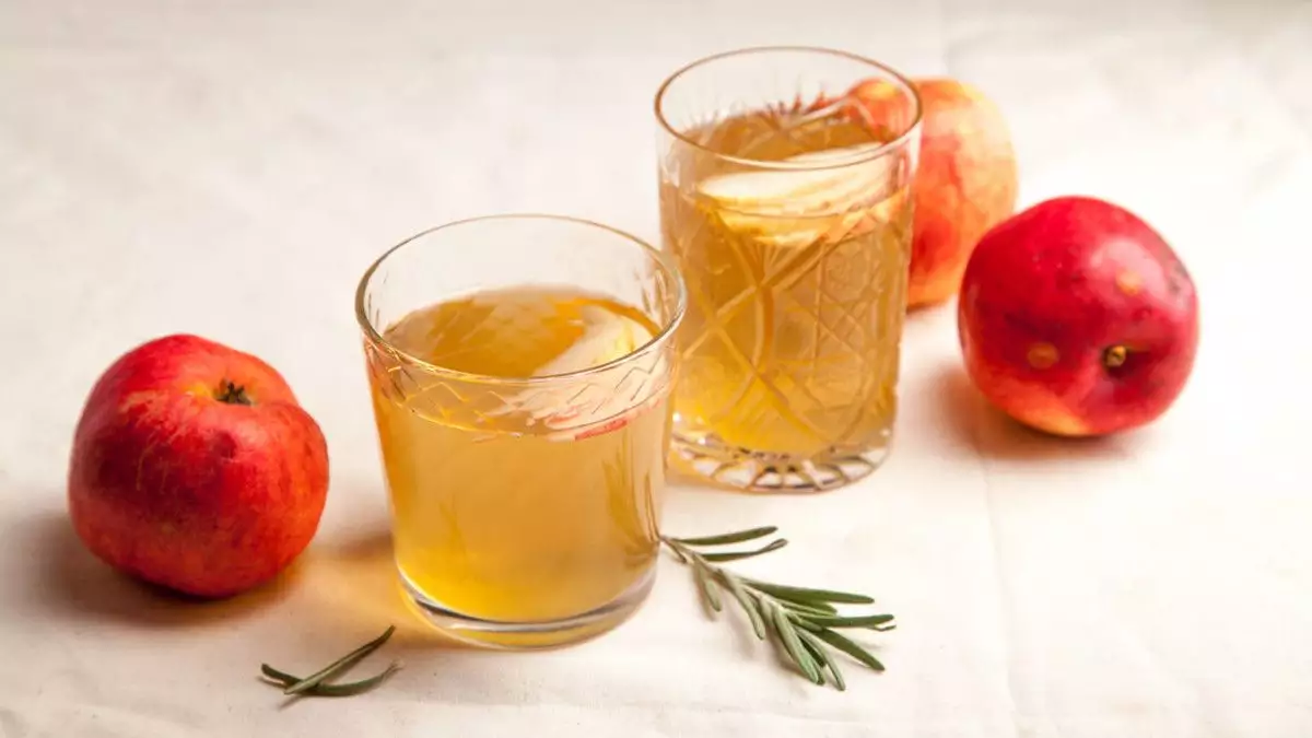 sari cuka apel bermanfaat untuk mengendalikan kadar gula dalam tubuh