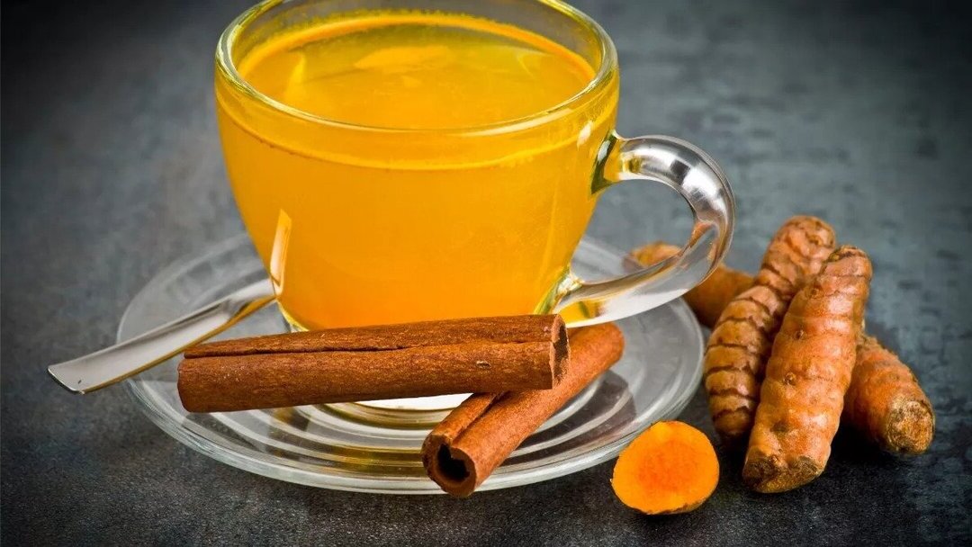 Ramuan Herbal untuk Meredakan Asam Lambung Teh Kunyit