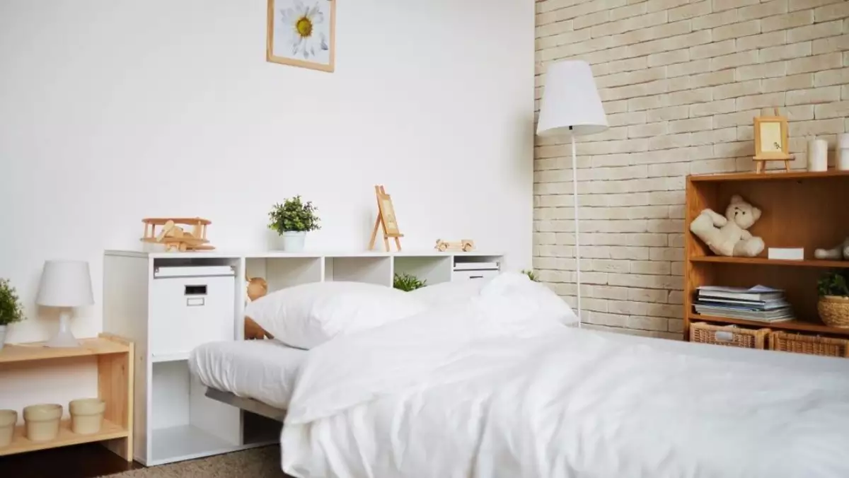 cat-kamar-putih cat-kamar-putih