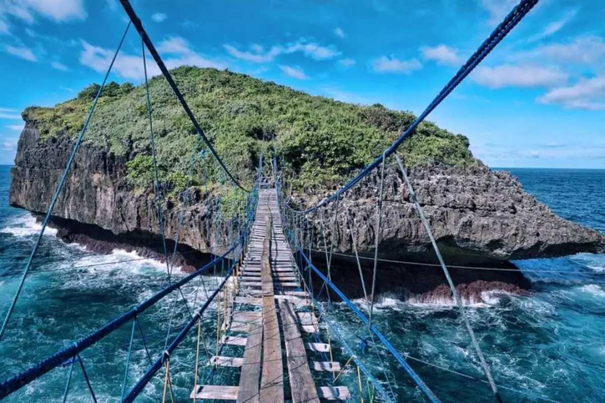 pantai-kalong pantai-kalong