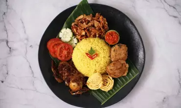 3 Resep dan Cara Membuat Nasi Kuning yang Enak dan Praktis