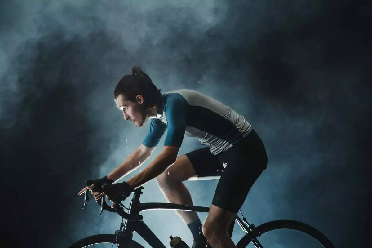 olahraga malam dapat meredakan stres dan meningkatkan performa tubuh olahraga malam dapat meredakan stres dan meningkatkan performa tubuh