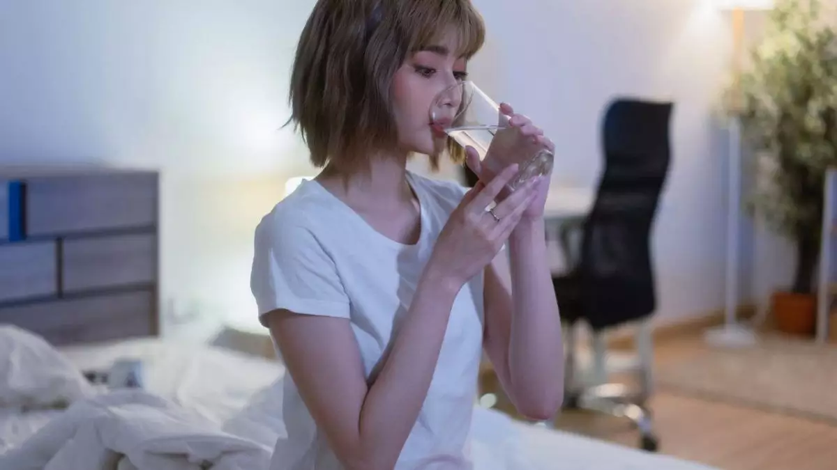 perbanyak air putih setelah olahraga malam hingga menjelang tidur perbanyak air putih setelah olahraga malam hingga menjelang tidur