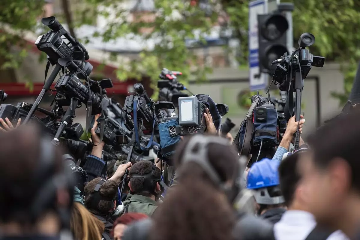publisher right merangsang pertumbuhan jurnalisme berkualitas