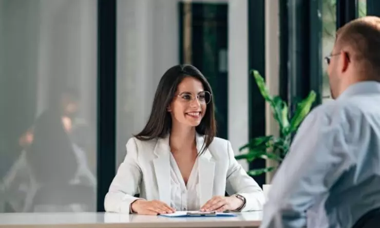 Bagaimana Menjawab Pertanyaan Tentang Latar Belakang Keluarga Saat Interview