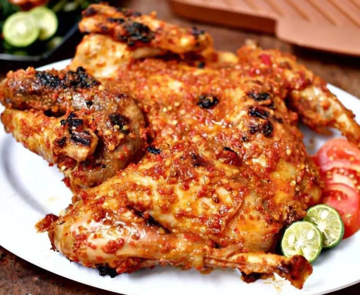 ayam-bakar-taliwang.jpg.webp