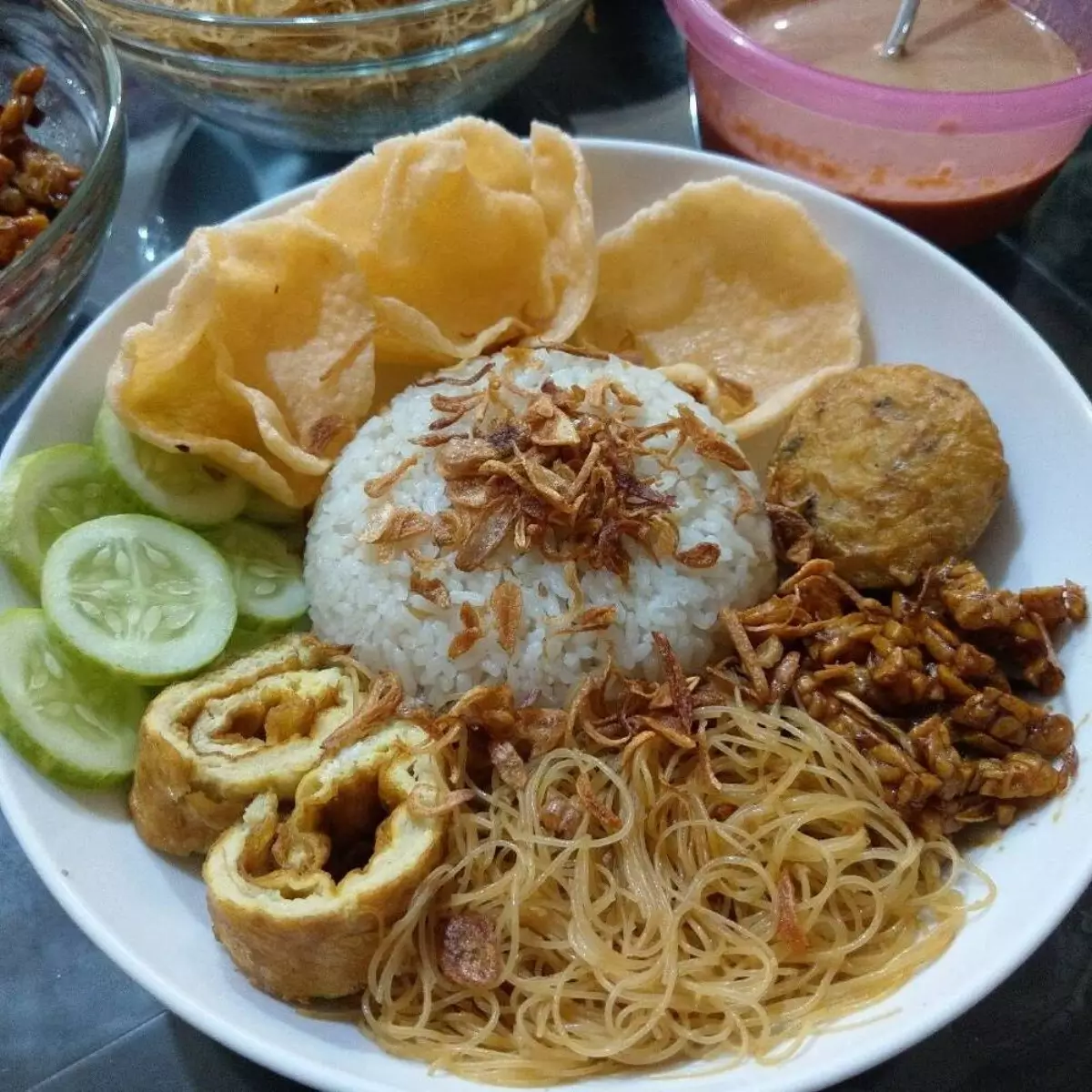 nasi-uduk-betawi.jpg.webp nasi-uduk-betawi.jpg.webp