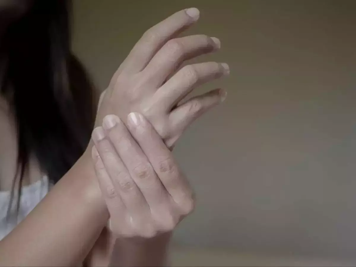 penyebab kesemutan pada tubuh