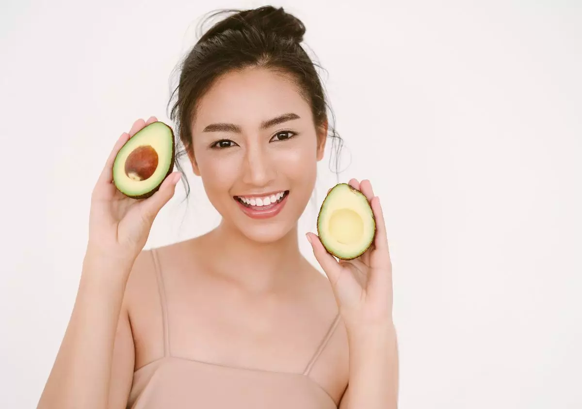 konsumsi alpukat secara teratur bisa mencegah munculnya jerawat konsumsi alpukat secara teratur bisa mencegah munculnya jerawat