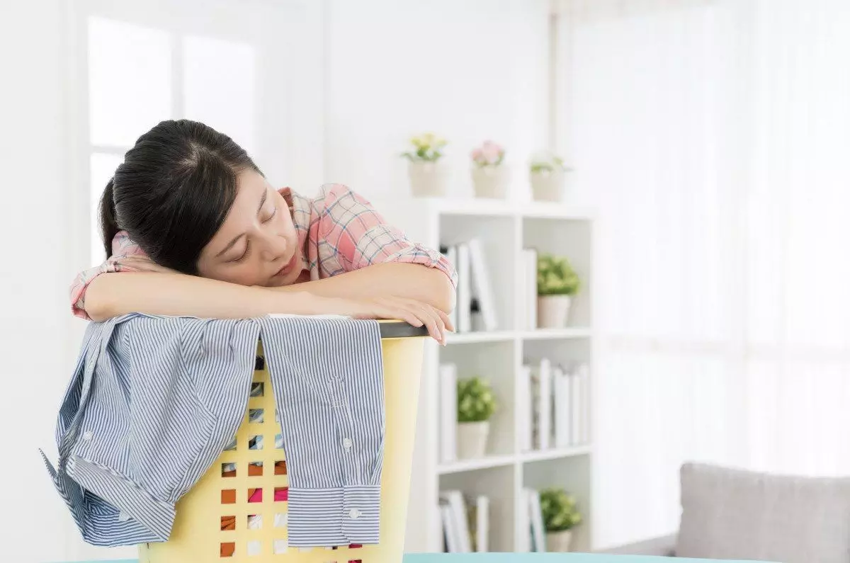 narkolepsi merupakan kelainan dimana seseorang tidak bisa melawan rasa kantuk