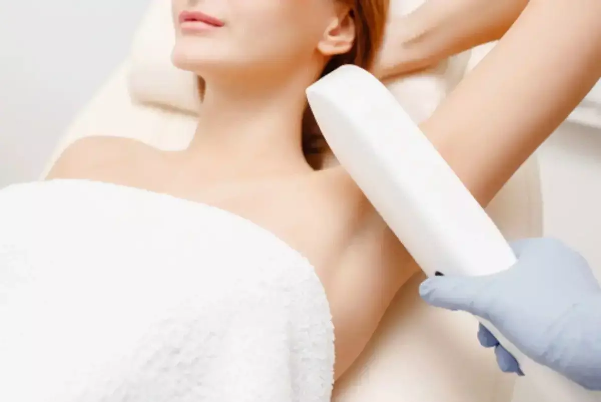 perhatikan efek samping yang mungkin muncul usai terapi IPL perhatikan efek samping yang mungkin muncul usai terapi IPL