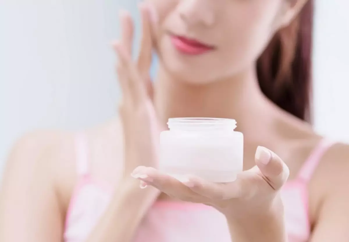 perawatan-kulit-sensitif.jpg.webp perawatan-kulit-sensitif.jpg.webp