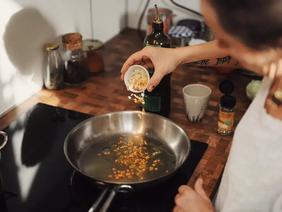 memberi-bumbu-terlalu-banyak.jpg.webp memberi-bumbu-terlalu-banyak.jpg.webp