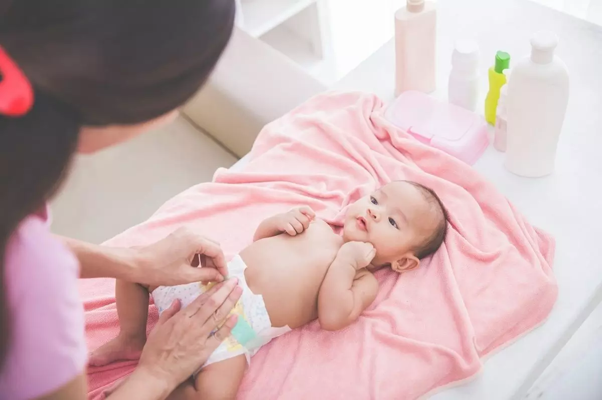 sesuaikan ukuran clody dengan umuran bayi