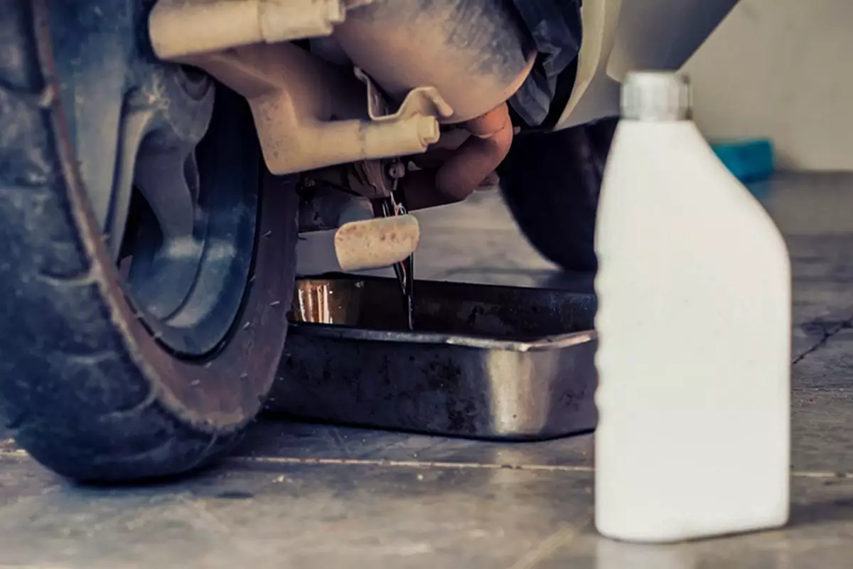 hindari penggunaan oli bekas selama inreyen motor matic