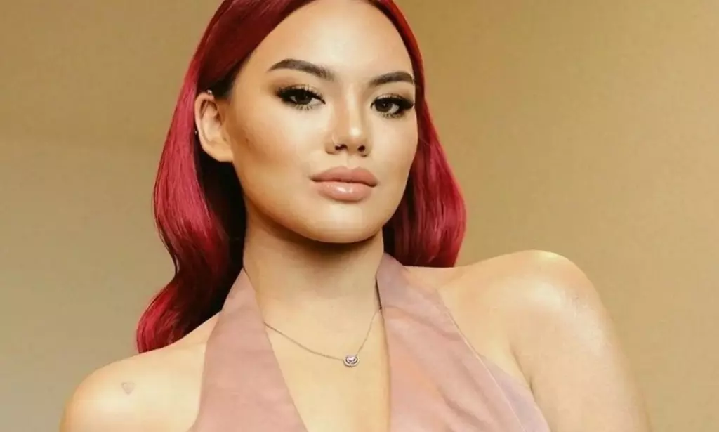 Memilih Cat Rambut Merah yang Cocok untuk Tone Kulit Kuning Langsat Orang Indonesia