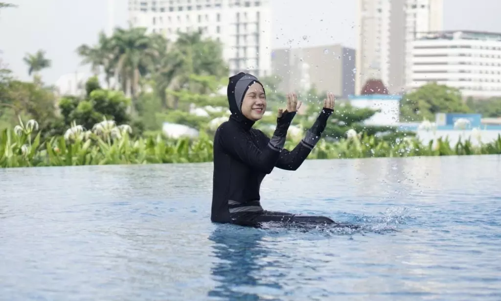 Pilihan Baju Renang untuk Hijabers yang Bisa Menutupi Lekuk Badan