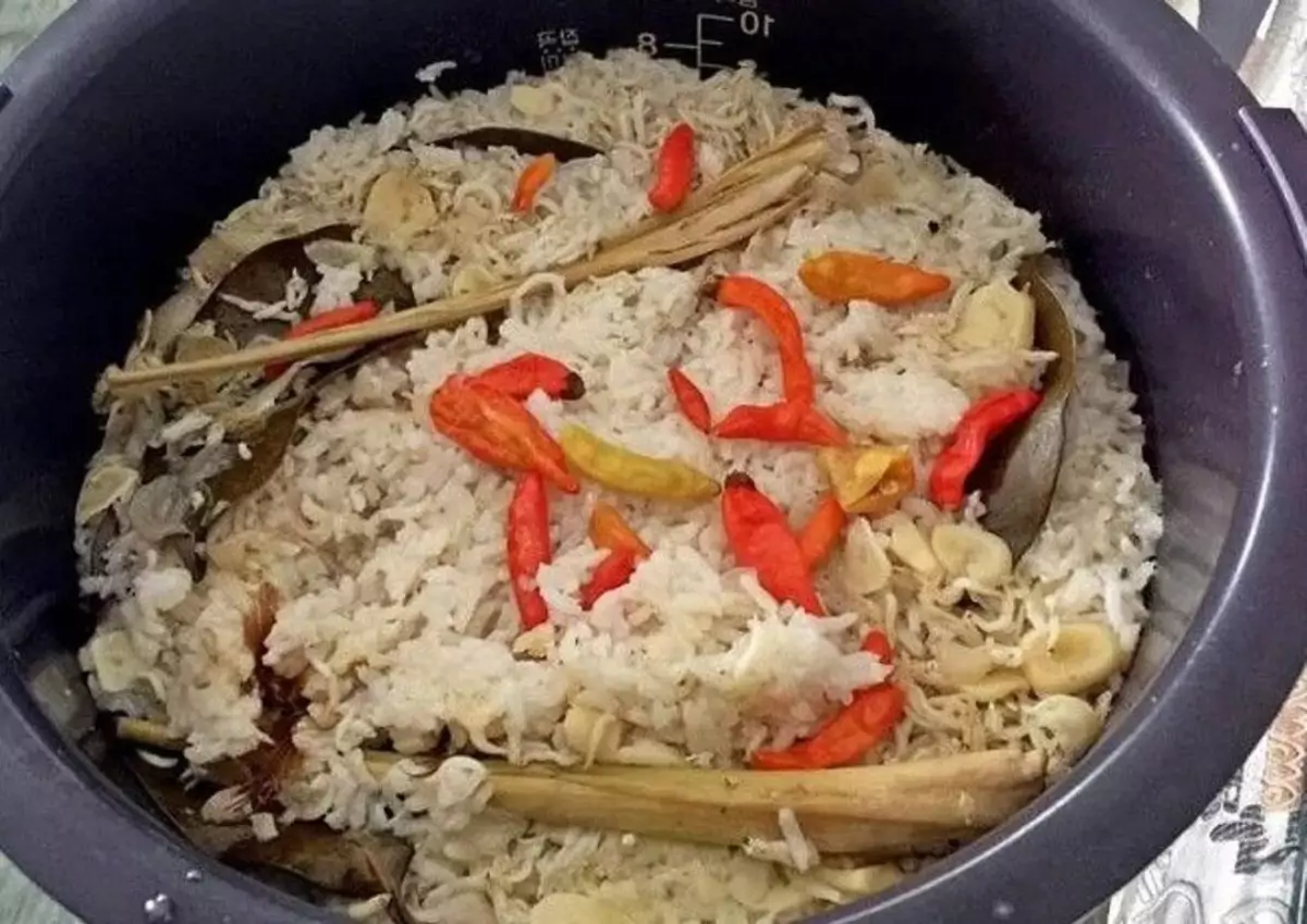 nasi-liwet-magic-com.jpg.webp nasi-liwet-magic-com.jpg.webp