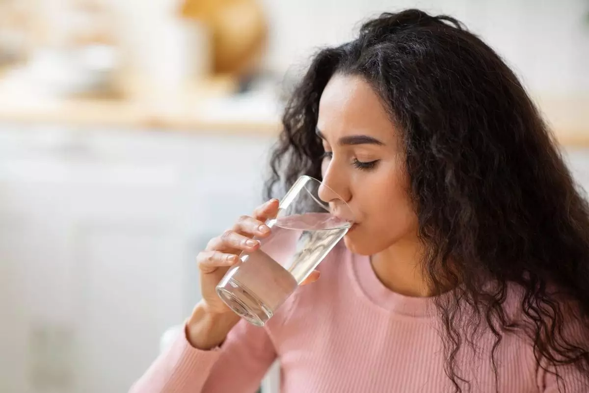 air putih adalah minuman terbaik untuk sakit tenggorokan air putih adalah minuman terbaik untuk sakit tenggorokan