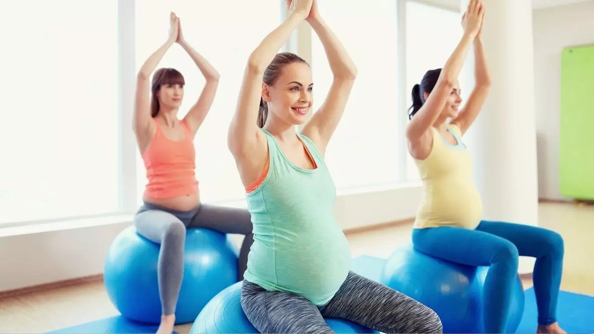 posisi duduk merupakan posisi yang paling aman dalam gerakan gymball