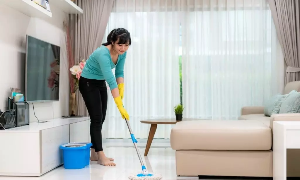 Pekerjaan Rumah Sehari-hari yang Bikin Badan Sehat Seperti Berolahraga