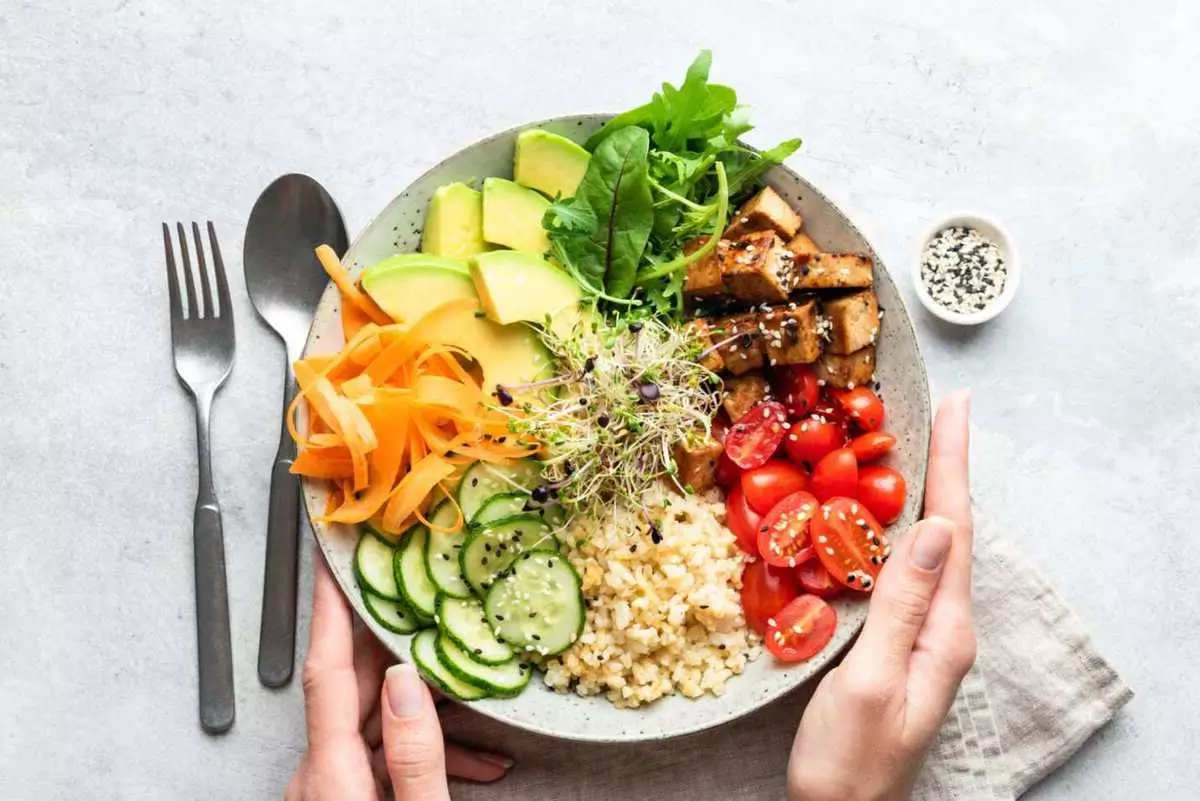 makan-makanan-bergizi