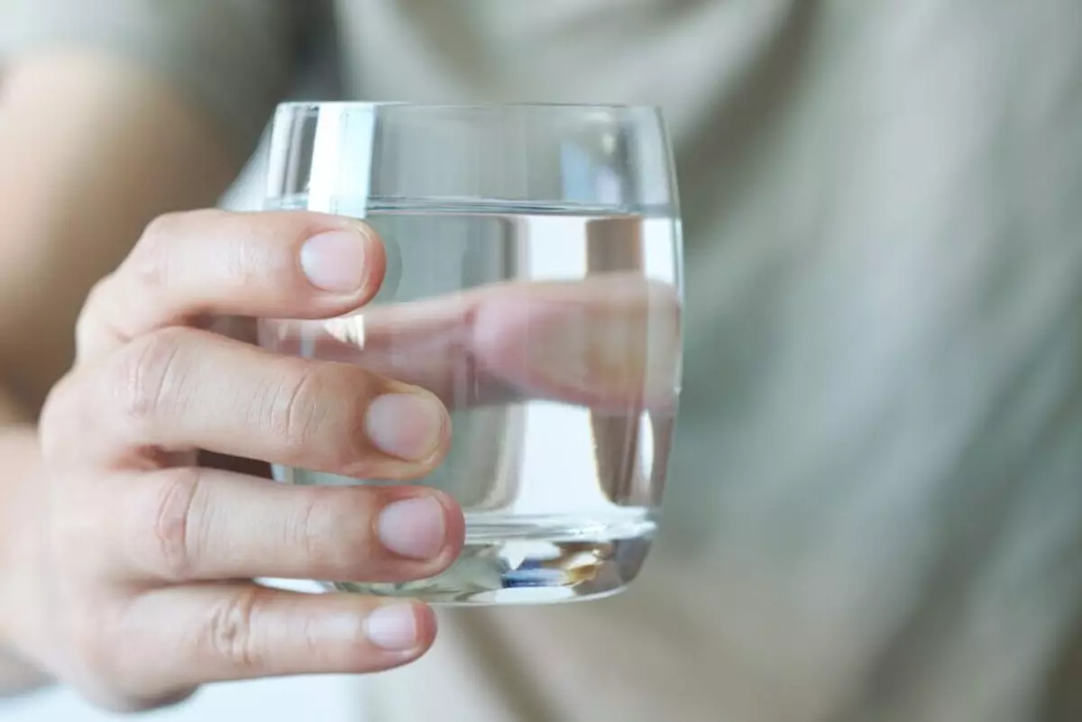 rutin-minum-air-putih