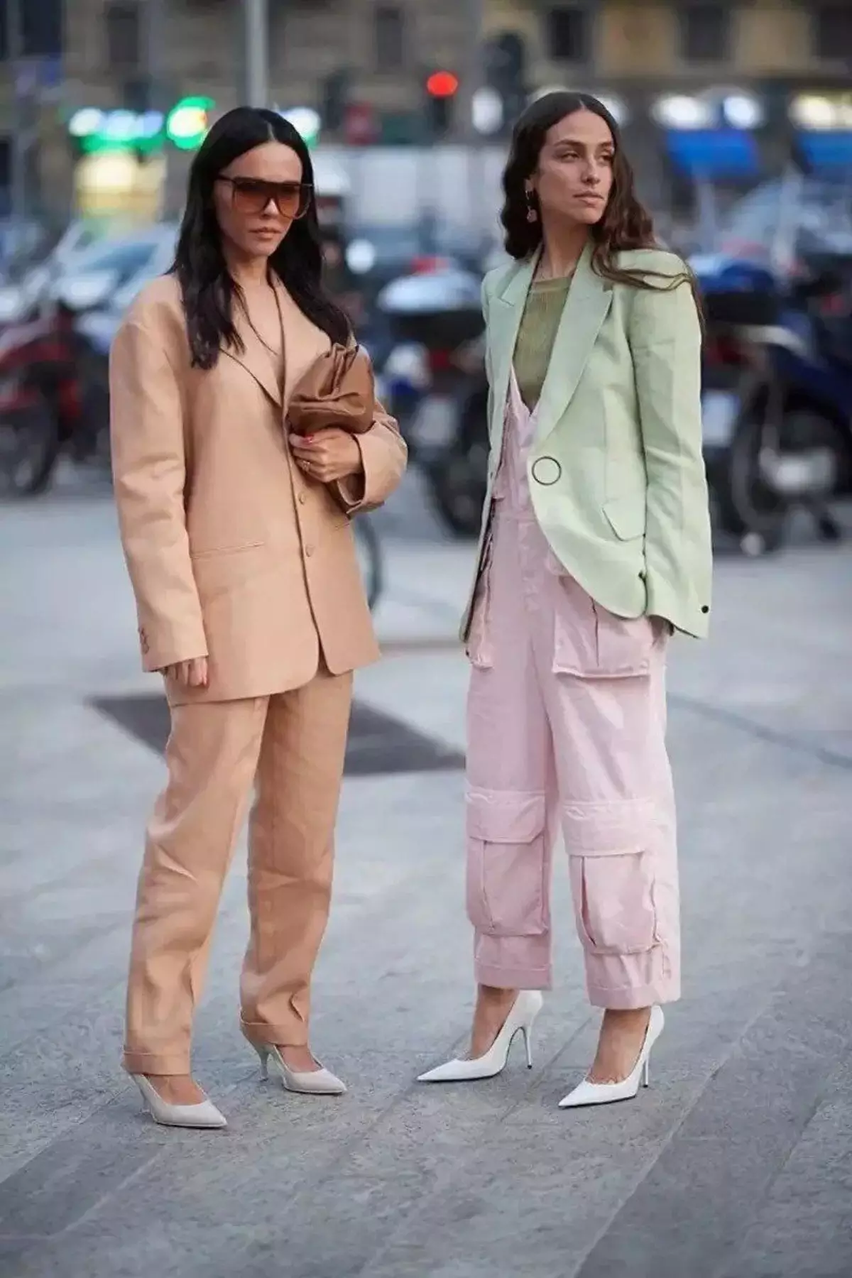 Warna-warna pastel menjadi tren fashion di tahun 2024 Warna-warna pastel menjadi tren fashion di tahun 2024