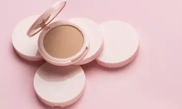 Perbedaan Cushion, Compact Powder, Loose Powder, dan Two Way Cake yang Harus Diketahui