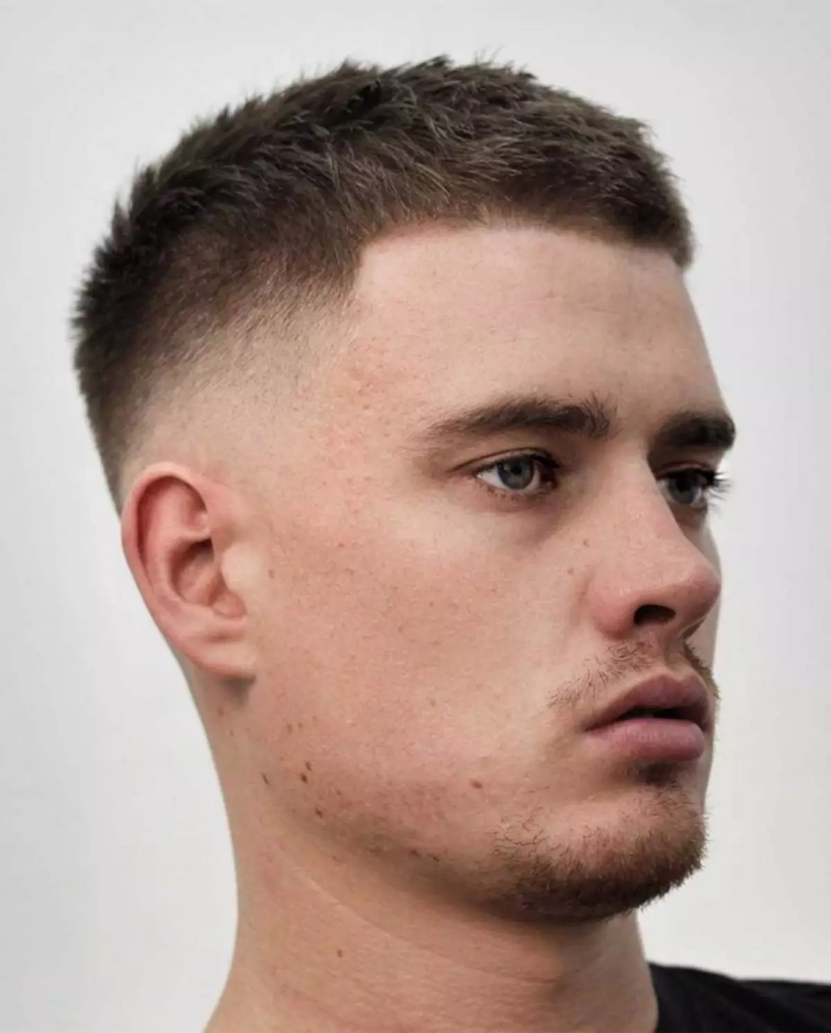 gaya rambut pria Buzz Cut gaya rambut pria Buzz Cut