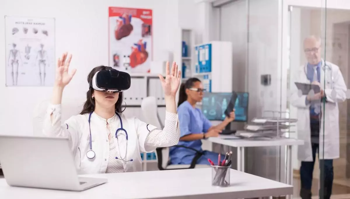 perkembangan mikroprosesor saat ini juga sudah dimanfaatkan oleh bidang kesehatan perkembangan mikroprosesor saat ini juga sudah dimanfaatkan oleh bidang kesehatan