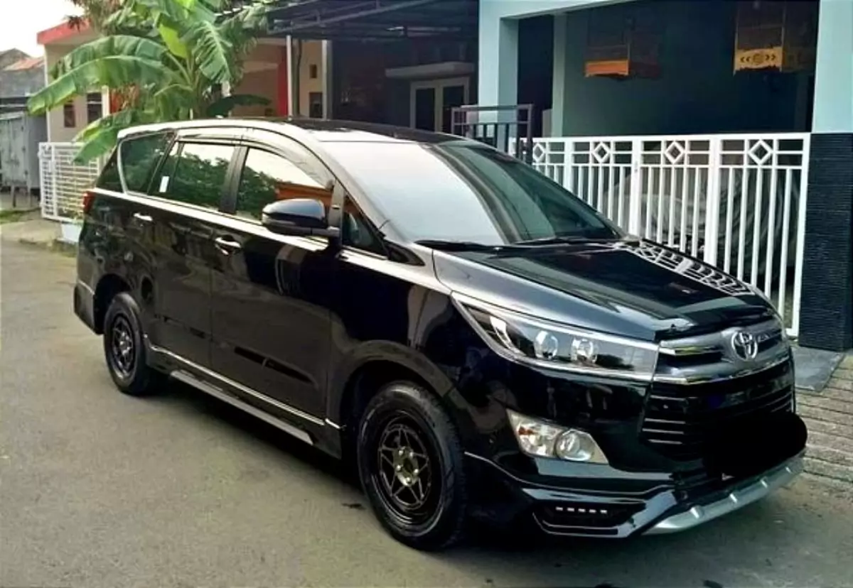 kijang-innova