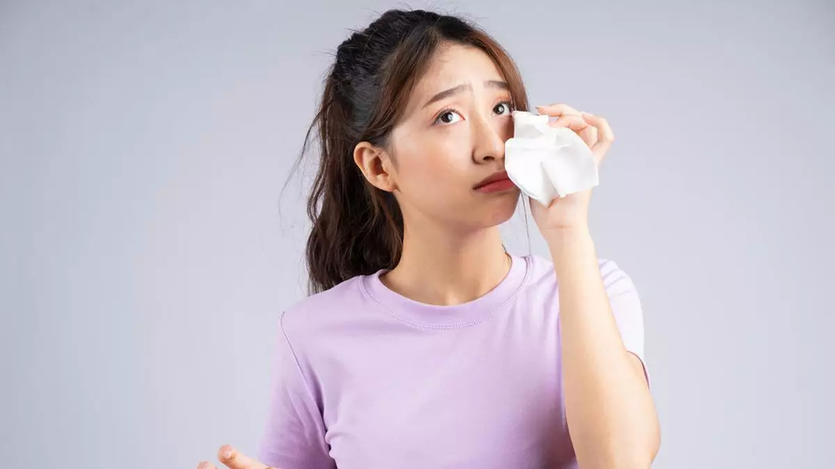 Kenali penyebab air mata Anda keluar dengan sendirinya Kenali penyebab air mata Anda keluar dengan sendirinya