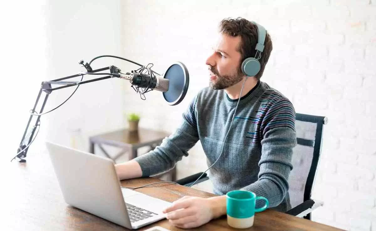 Mengenal Dunia Podcast dan Sejarahnya Mengenal Dunia Podcast dan Sejarahnya