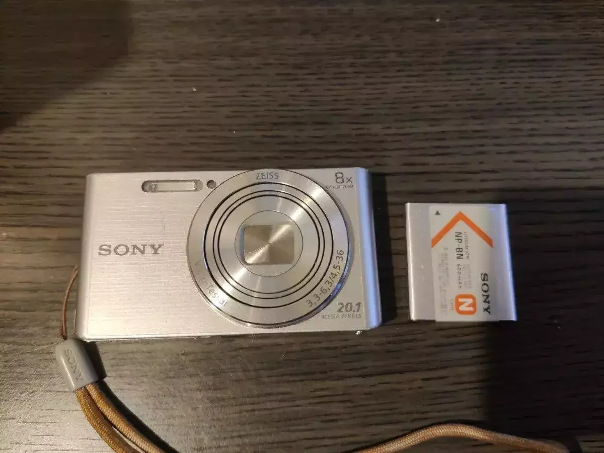 Kamera Sony Cybershot DSC-W830 untuk backpacker