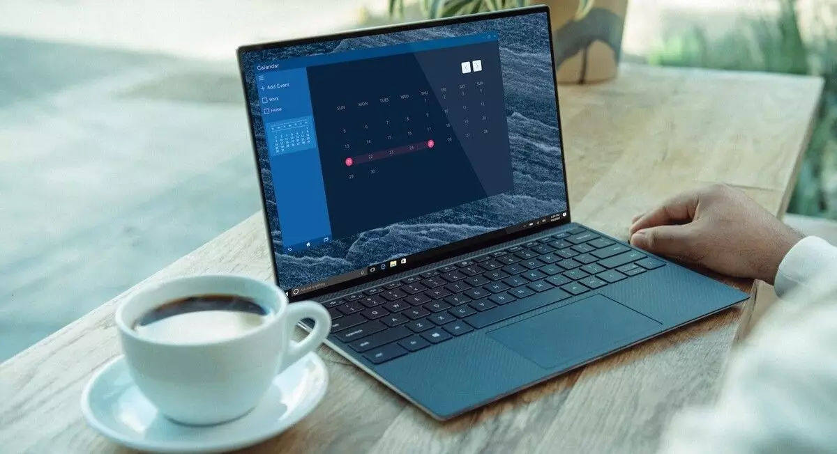 membuka-tutup-laptop membuka-tutup-laptop