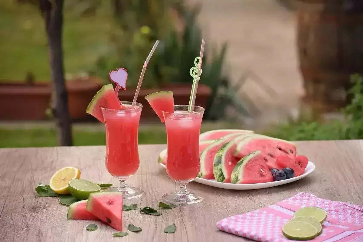 Jus semangka ternyata memiliki banyak manfaat