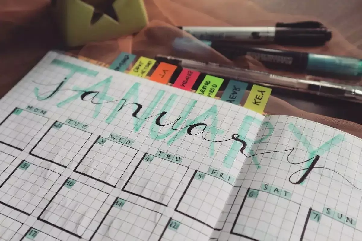 Buat jadwal kerja yang realistis dan fleksibel Buat jadwal kerja yang realistis dan fleksibel