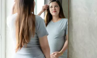 Kandungan Skincare yang Harus Dihindari oleh Ibu Hamil
