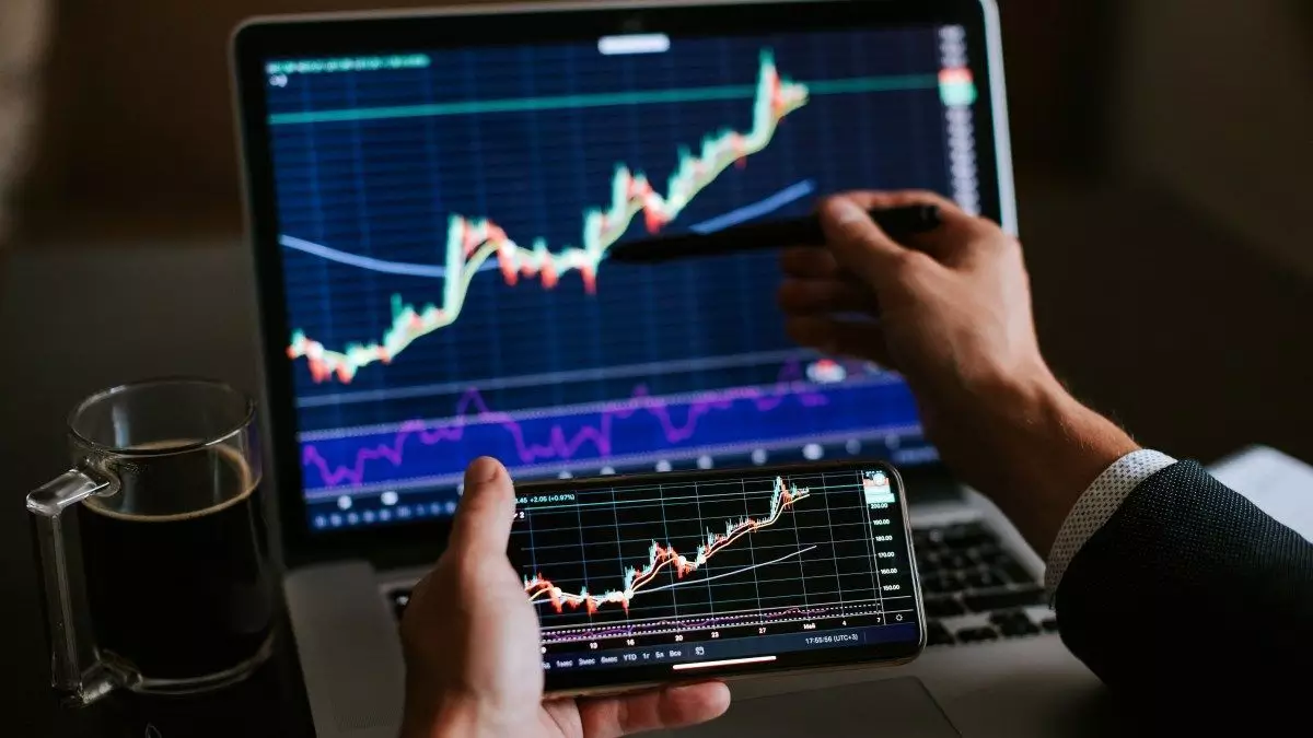 Ahli Keuangan dan Investasi Online Ahli Keuangan dan Investasi Online