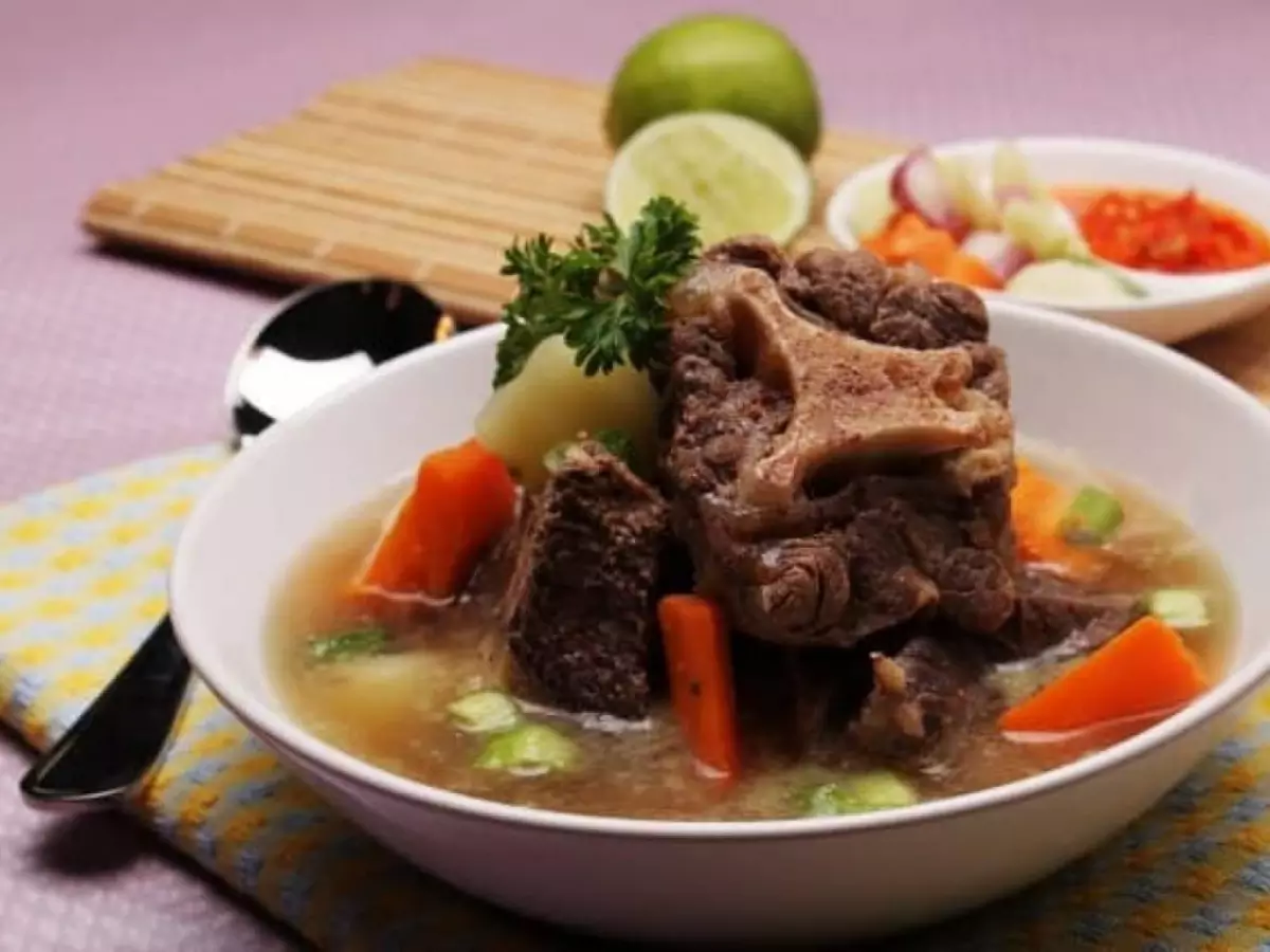 sop-buntut sop-buntut