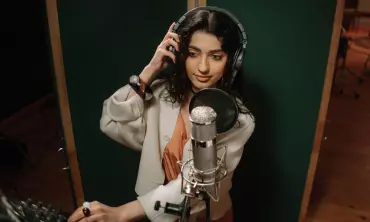 Peralatan Tambahan yang Dibutuhkan untuk Membuat Podcast dengan Smartphone