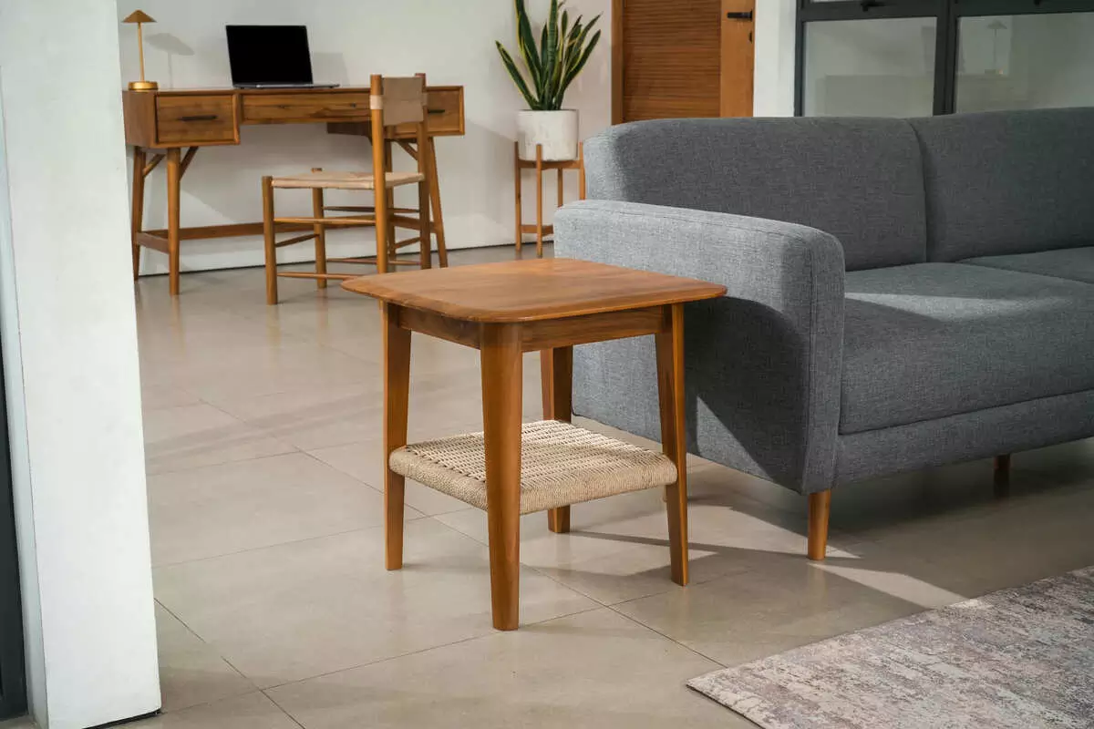 Meja samping minimalis Meja samping minimalis