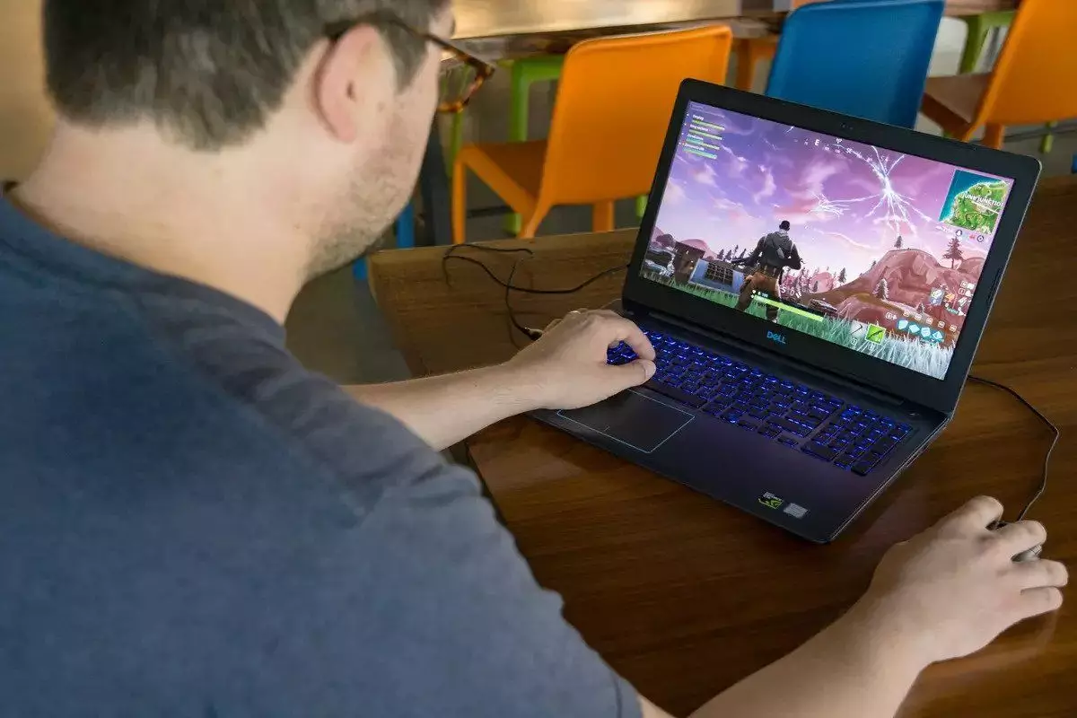 Dell G3 15 bisa jadi pilihan laptop gaming Dell G3 15 bisa jadi pilihan laptop gaming