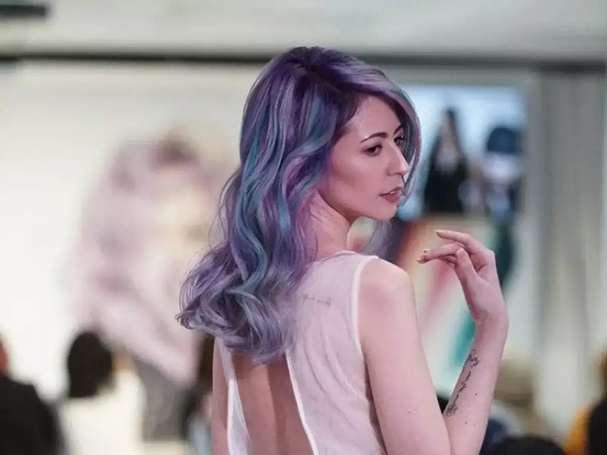 warna rambut violet Oil Slick