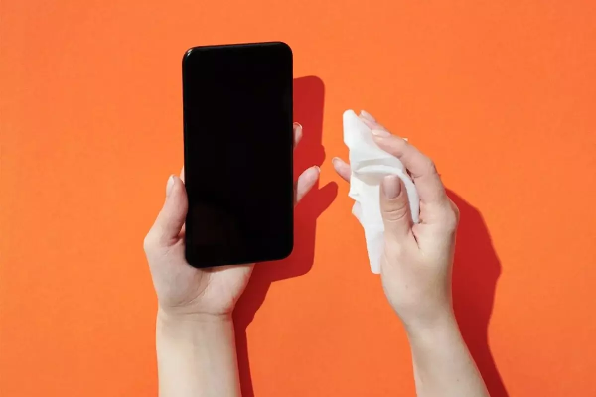 keringkan-ponsel keringkan-ponsel